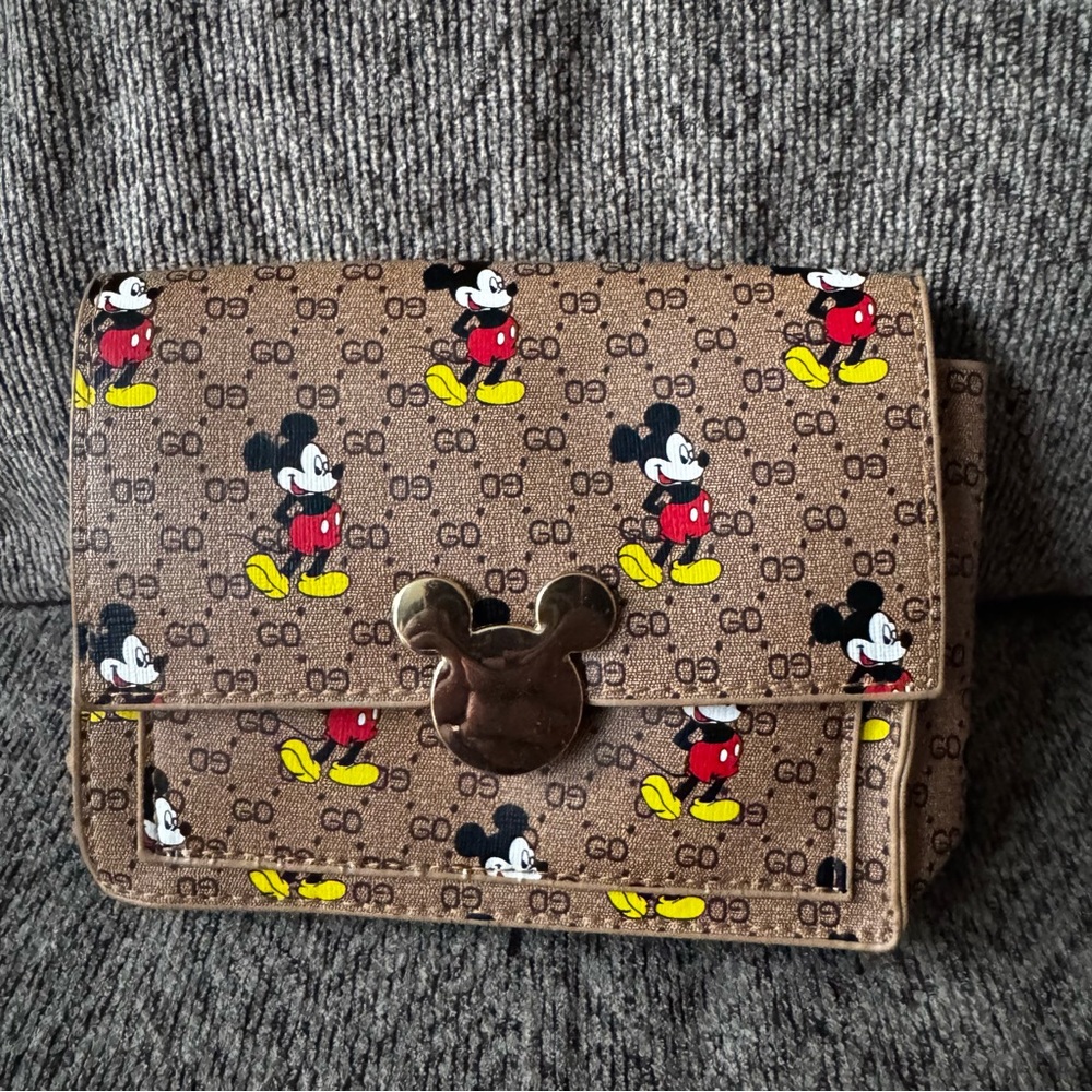 Mickey Mouse Disney fashion bag, small crossbody purse